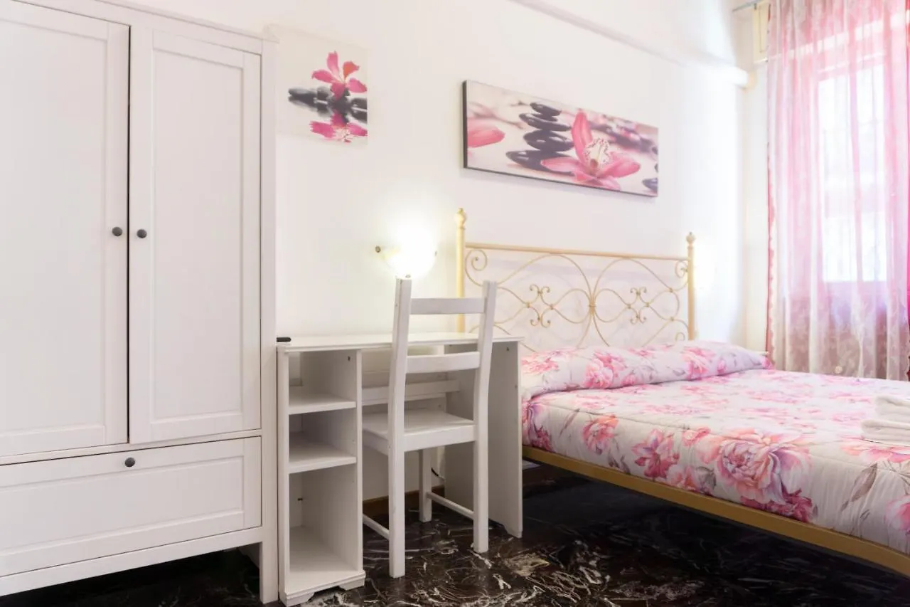 Apartamento Re Lear Verona 0*,  Italia